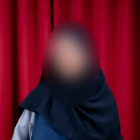 Foto Ustadzah Hani J., pengajar Arabi